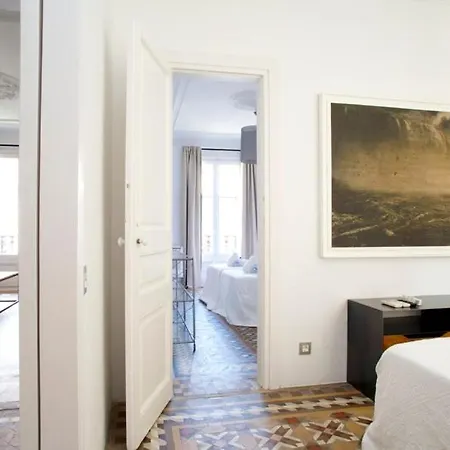 Apartment Barcelonaforrent The Claris Ii Barcelona